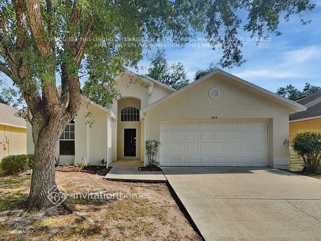 2515 Clareside Dr in Valrico, FL - Building Photo - Building Photo