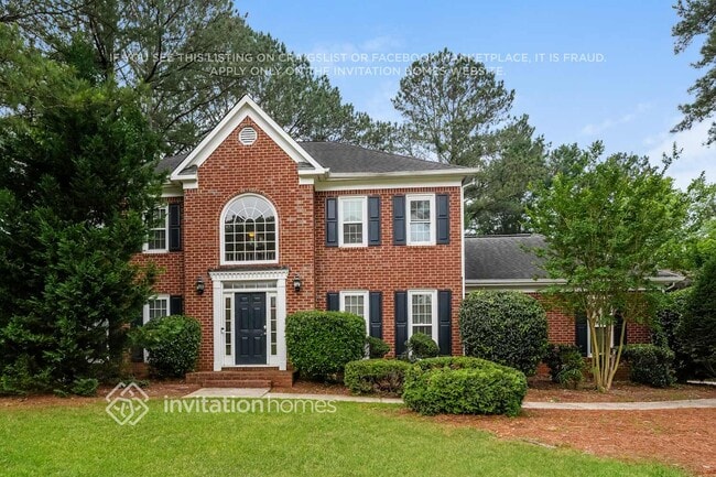 property at 1620 Brentwood Crossing SE