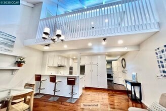 5 Songbird Ct in Lafayette, CA - Building Photo - Building Photo
