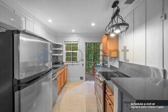17363 Park Ave in Guerneville, CA - Building Photo - Building Photo