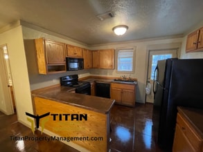 712 Lillian St-Unit -712 Lillian St. Apt 3 in Benton, AR - Building Photo - Building Photo