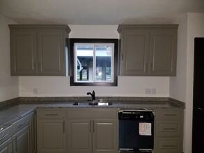 1103 Louise St in Baton Rouge, LA - Building Photo - Building Photo