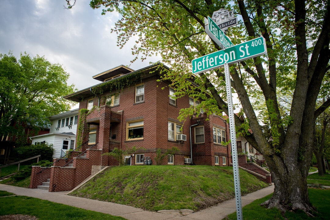 430 E. Jefferson Street, Unit Jefferson 3 in Iowa City, IA - Foto de edificio