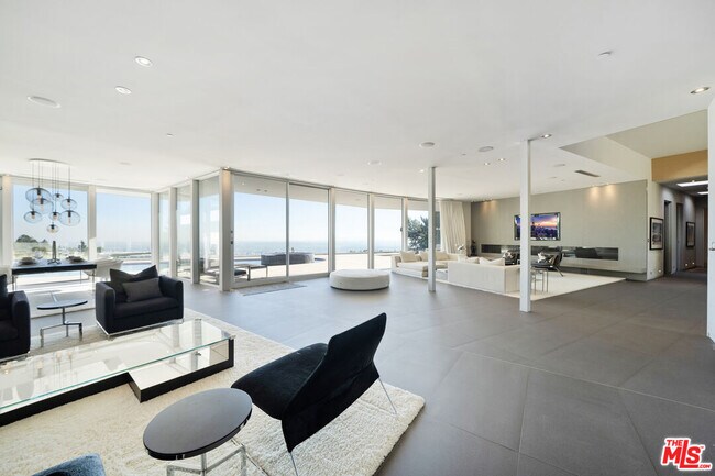 1610 CARLA Rdg in Beverly Hills, CA - Building Photo - Building Photo