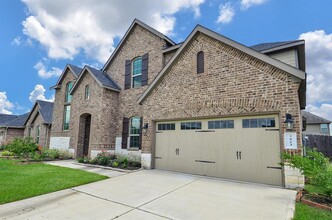 7923 Blue Lake Dr in Rosenberg, TX - Building Photo - Building Photo