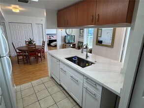 816 NW 11th St in Miami, FL - Building Photo - Building Photo