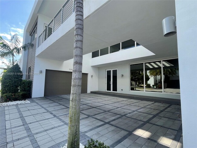 property at 10250 NW 74th Terrace