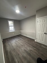 6119 Tyler Pl in West New York, NJ - Building Photo - Building Photo