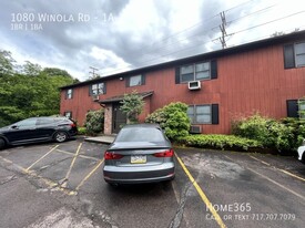 1080 Winola Rd Apartments