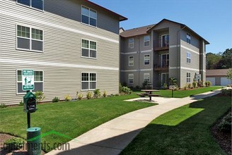 Parkside Apartments in Lebanon, OR - Foto de edificio - Building Photo