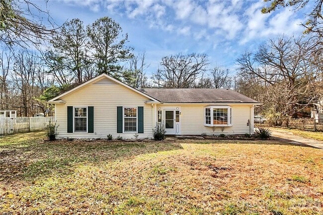 property at 8729 Timbercrest Cir