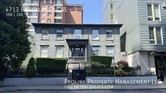 4713 Brooklyn Ave NE in Seattle, WA - Building Photo