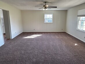 1305 N Eufaula Ave in Eufaula, AL - Building Photo - Building Photo