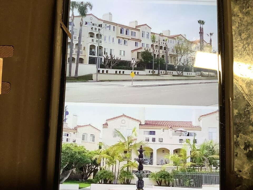 5500 Torrance Blvd, Unit Debbie in Torrance, CA - Foto de edificio