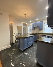200 Hyde Park Ave in Boston, MA - Building Photo - Building Photo