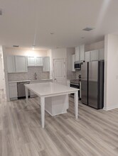 32050 Eastern Redbud Br in San Antonio, FL - Building Photo - Building Photo