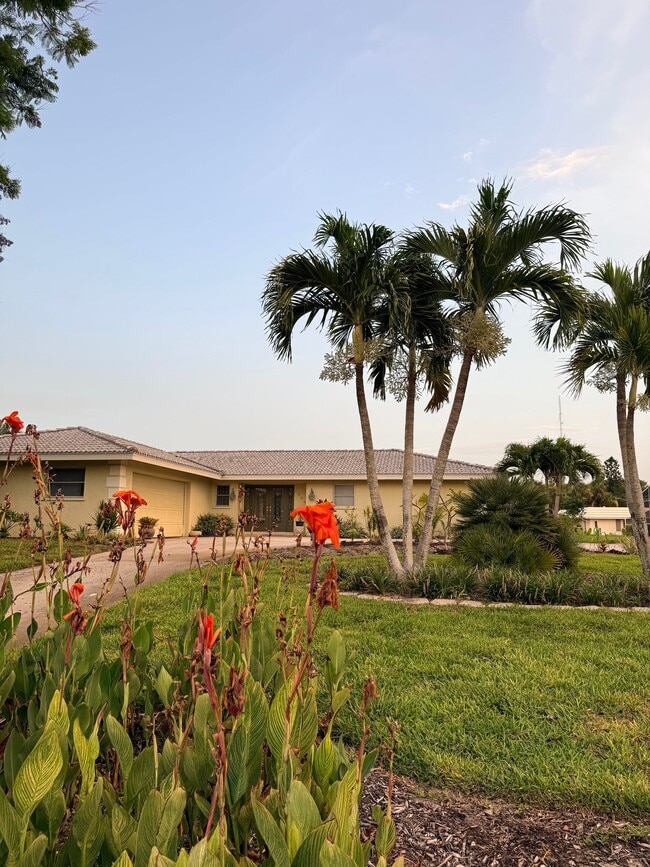property at 424 Bellini Cir