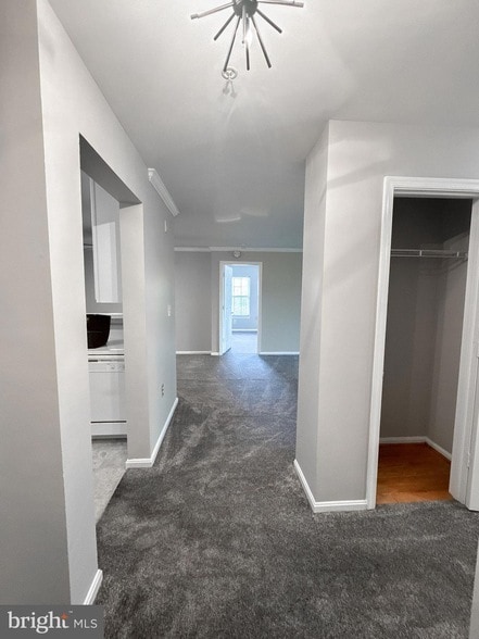 6500 Lake Park Dr in Greenbelt, MD - Foto de edificio - Building Photo