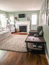 8417 Doyle Dr in Alexandria, VA - Building Photo - Building Photo