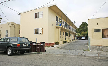 3768-3770 Brookdale Ave in Oakland, CA - Building Photo - Building Photo