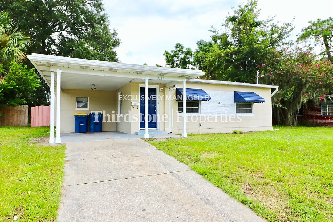 2333 University Blvd N in Jacksonville, FL - Building Photo