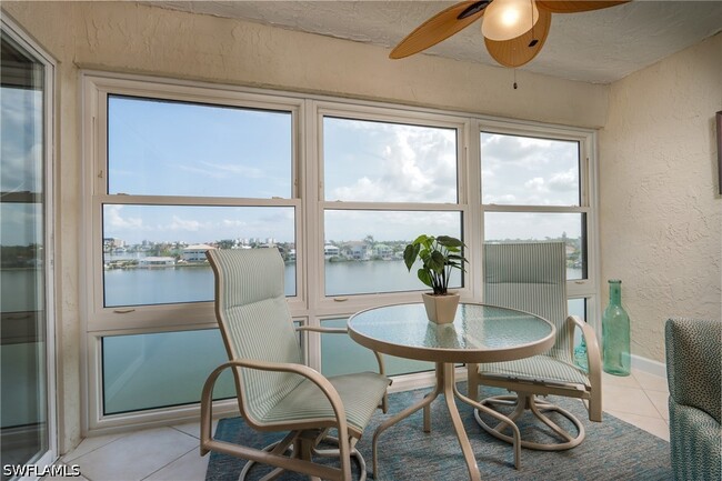 271 Southbay Dr