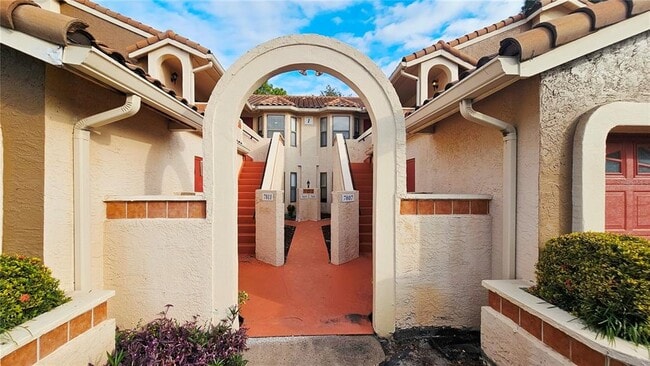 7805 Sugar Brook Ct in Orlando, FL - Building Photo - Building Photo