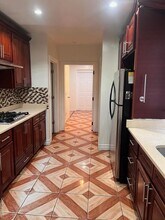 49 Manor Rd in Valley Stream, NY - Foto de edificio - Building Photo