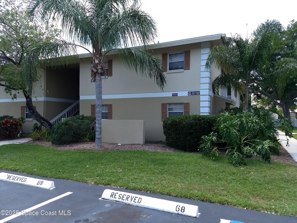 1625 Sunny Brook Ln in Palm Bay, FL - Building Photo