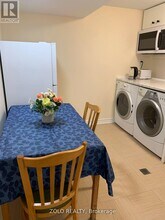 175 Mabley Crescent in Toronto, ON - Building Photo - Building Photo