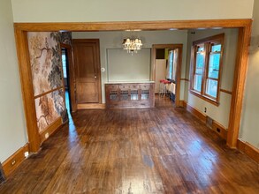 4033 21st Ave S in Minneapolis, MN - Building Photo - Building Photo