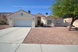 8108 Divernon Ave in Las Vegas, NV - Building Photo