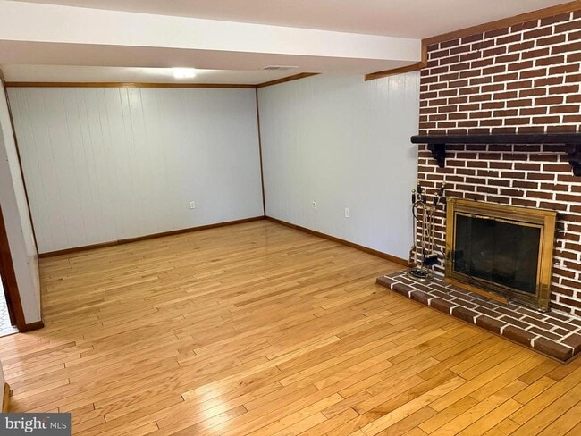 5052 Lakeland Ct in Woodbridge, VA - Building Photo - Building Photo