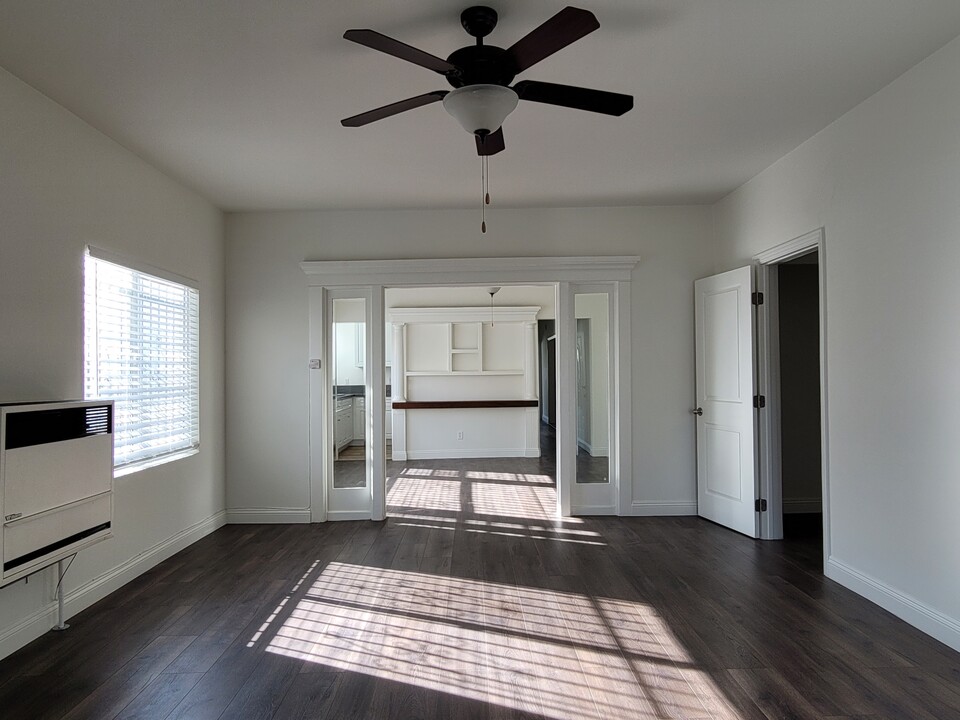 1129 4th Ave in Los Angeles, CA - Building Photo