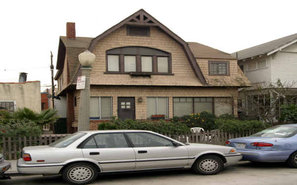 20-22 Horizon Ave in Venice, CA - Building Photo