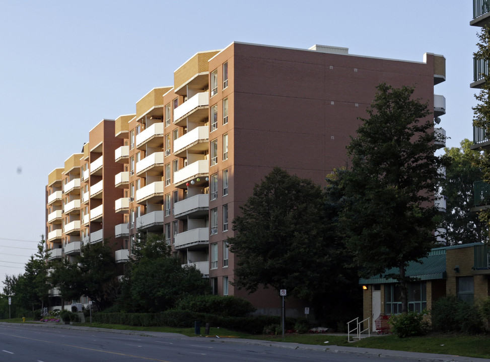 Mario De Giovanni Housing Cooperative in Ottawa, ON - Building Photo