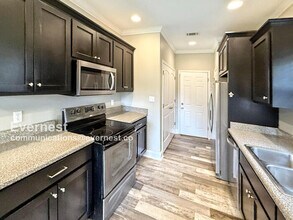 255 Earl Owens Dr in Odenville, AL - Building Photo - Building Photo