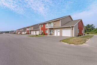 N6695 Riverview Rd in Black River Falls, WI - Building Photo - Building Photo