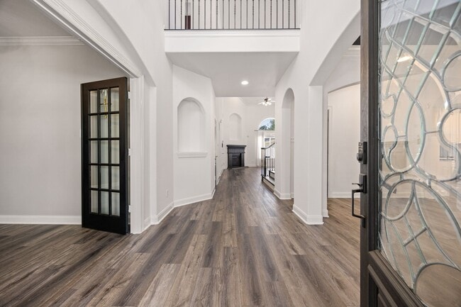 6010 Gatewood Manor Dr