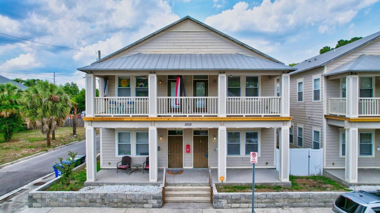 1808 E Columbus Dr-Unit -Unit 2 in Tampa, FL - Building Photo
