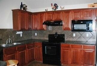 713 Aries Dr in Euless, TX - Building Photo - Building Photo