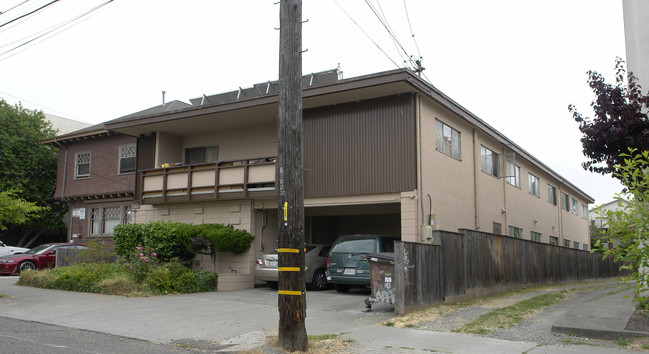 1918 Channing Way in Berkeley, CA - Building Photo - Building Photo