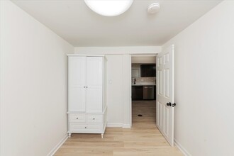 5639 N Artesian Ave, Unit GDN in Chicago, IL - Building Photo - Building Photo