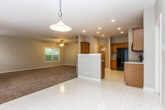 8201 Briarhill Lane in Indianapolis, IN - Building Photo - Building Photo