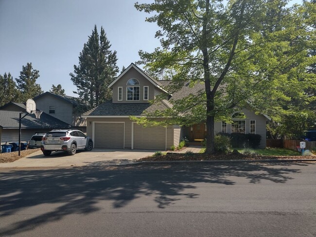 property at 2937 NE Lotno Dr