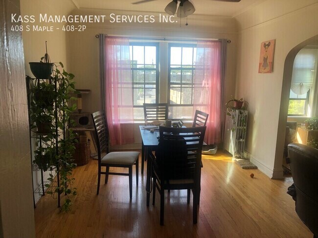 408 S Maple Ave in Oak Park, IL - Building Photo - Building Photo