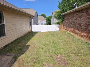 2425 Cherry Ln in Midwest City, OK - Building Photo - Building Photo