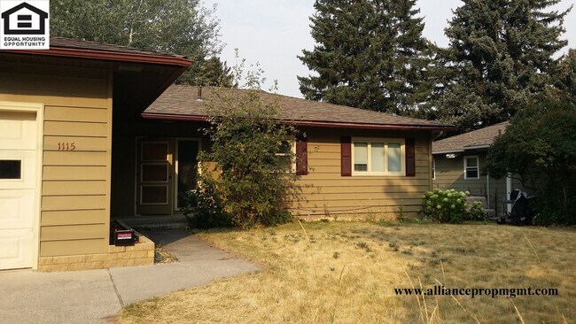 property at 1115 N 8th Ave