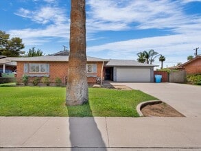 3619 W Stella Ln in Phoenix, AZ - Building Photo - Building Photo