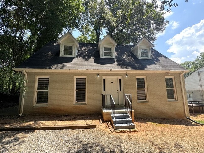 620 Pinecrest Dr in Athens, GA - Building Photo - Building Photo